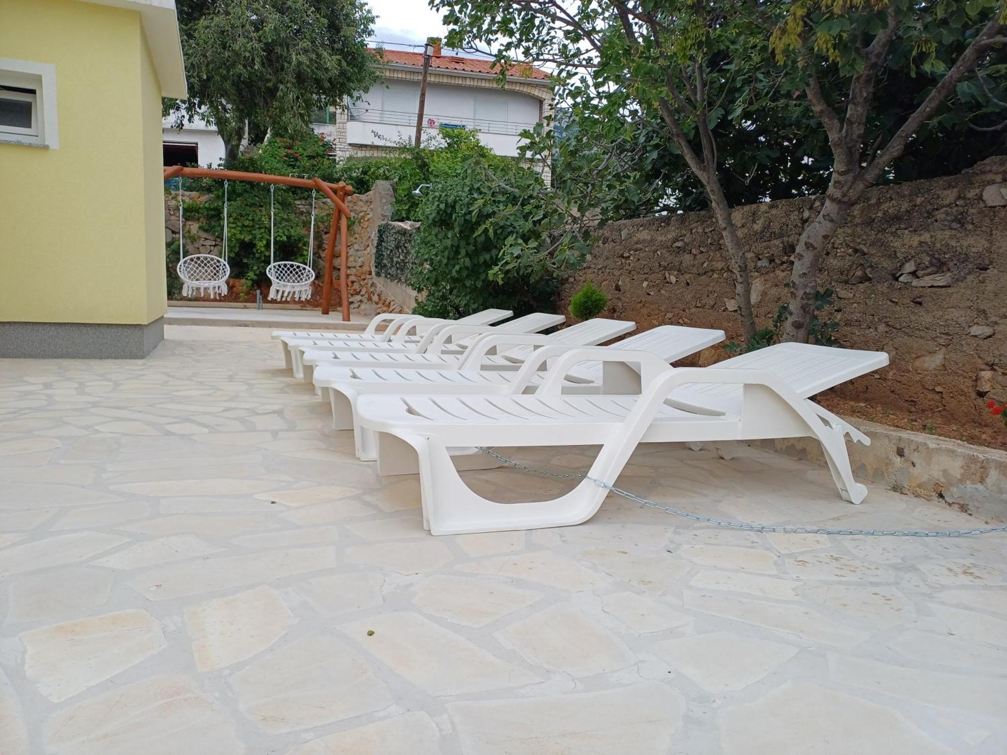 Holiday House Rose Karlobag Exterior foto