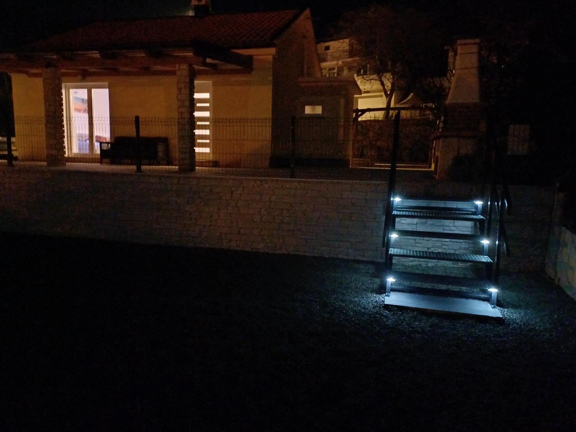 Holiday House Rose Karlobag Exterior foto
