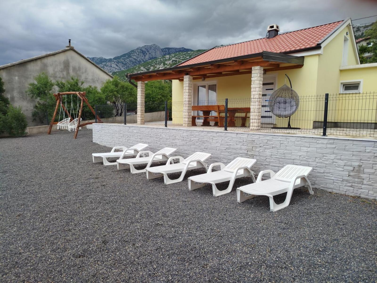 Holiday House Rose Karlobag Exterior foto