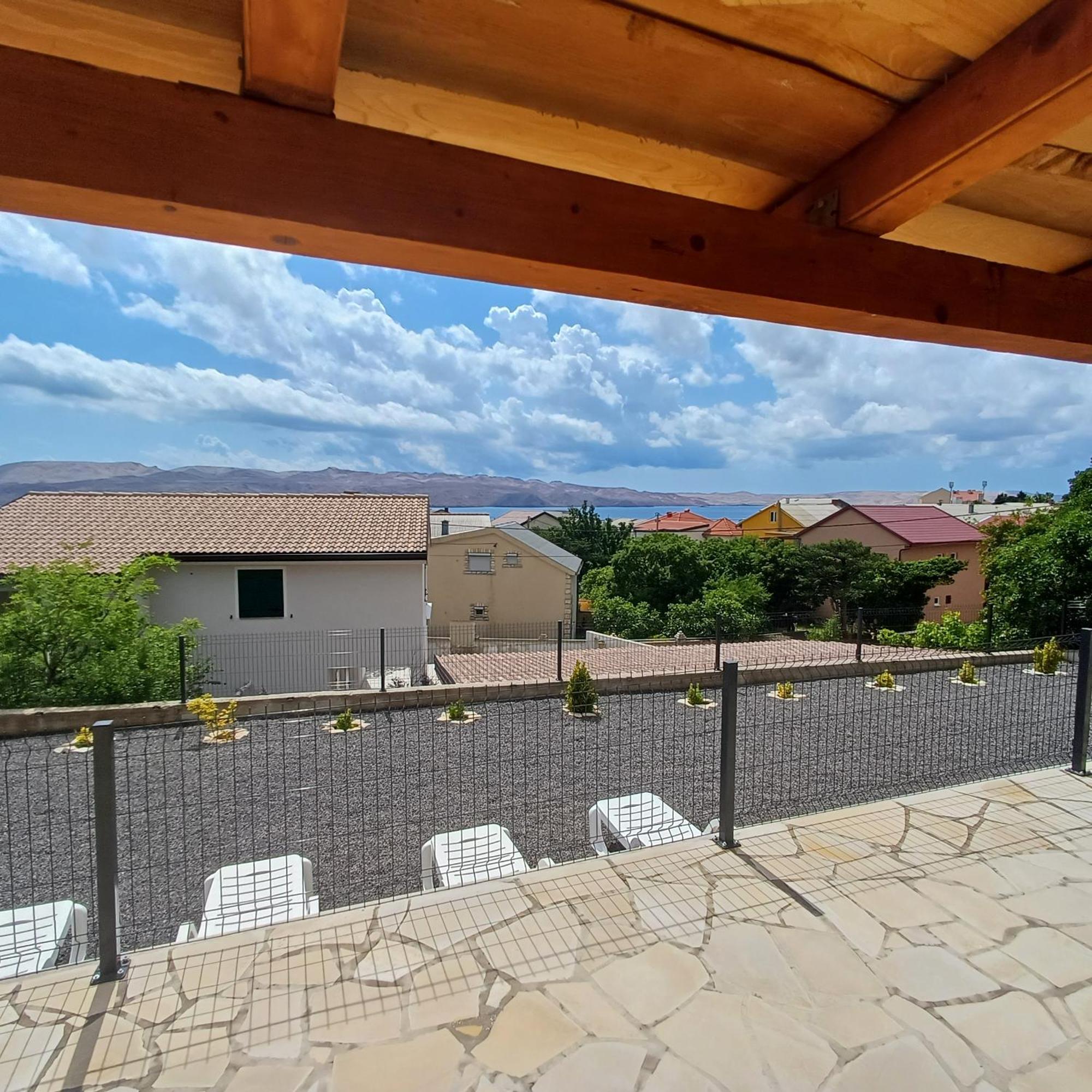 Holiday House Rose Karlobag Exterior foto